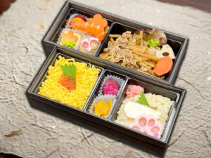 鯛おこわいくら丼牛しぐれ